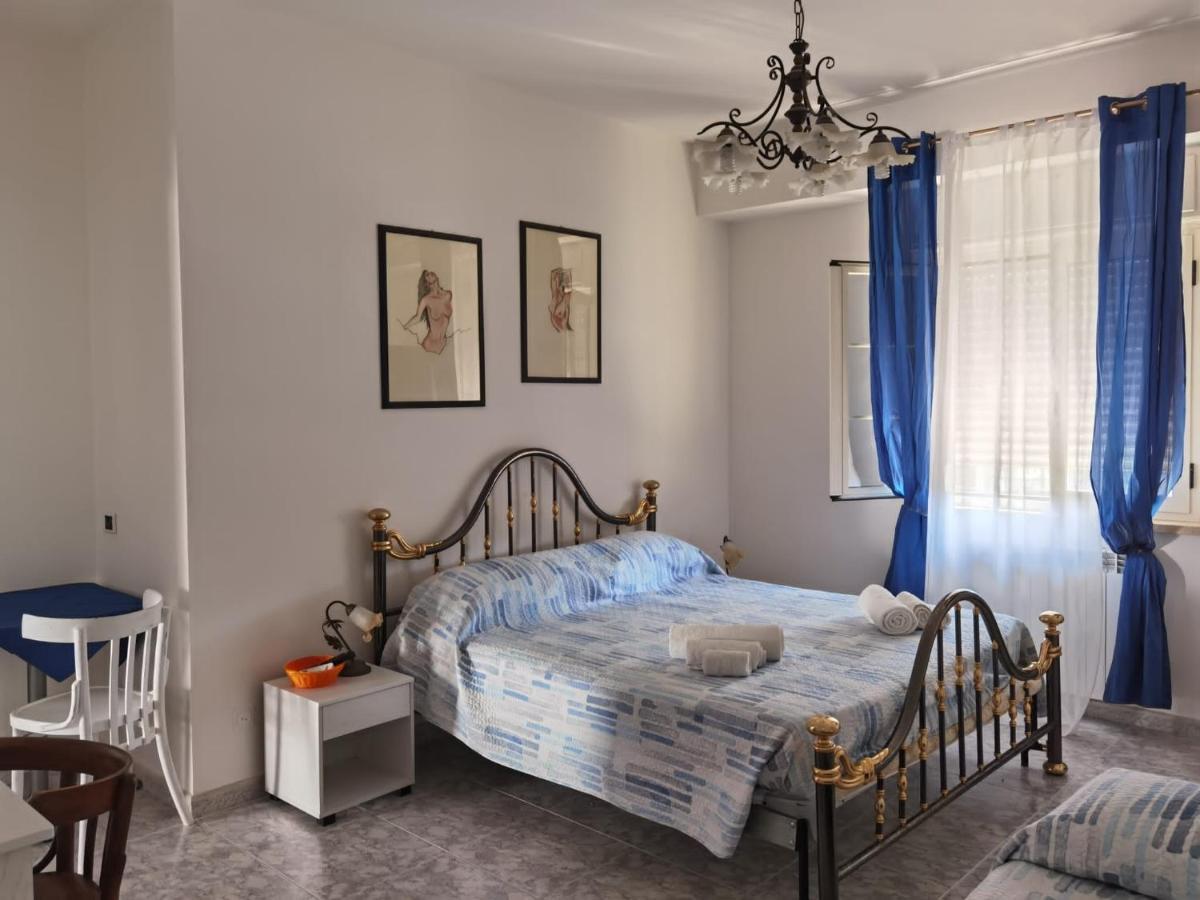 Rosy House Bed & Breakfast Scalea Eksteriør bilde