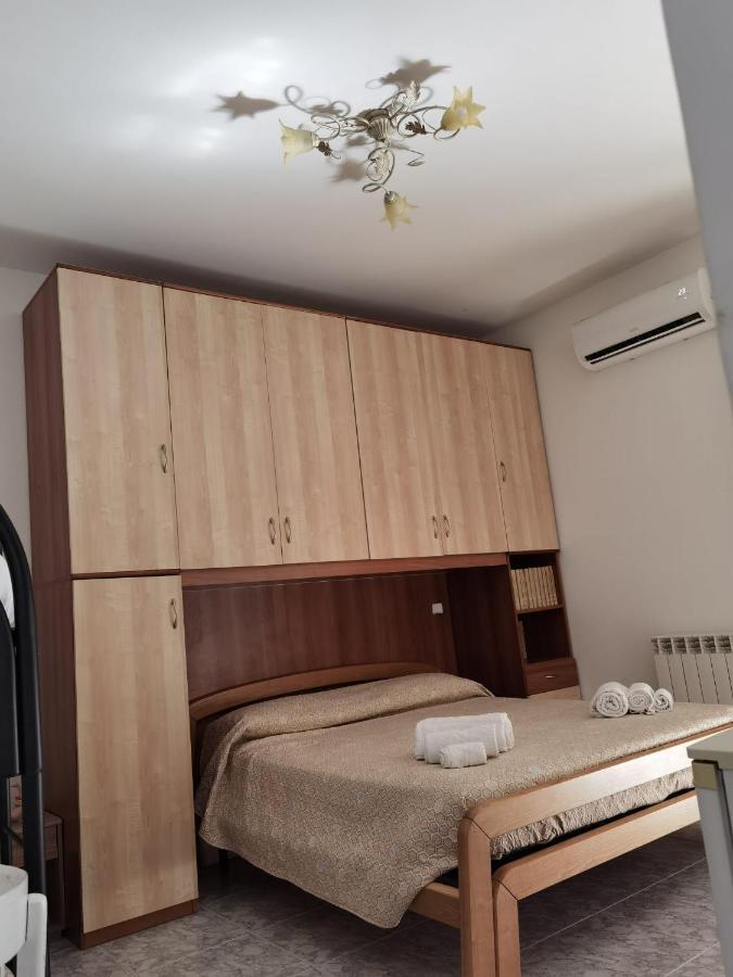 Rosy House Bed & Breakfast Scalea Eksteriør bilde