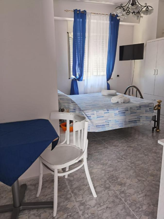 Rosy House Bed & Breakfast Scalea Eksteriør bilde